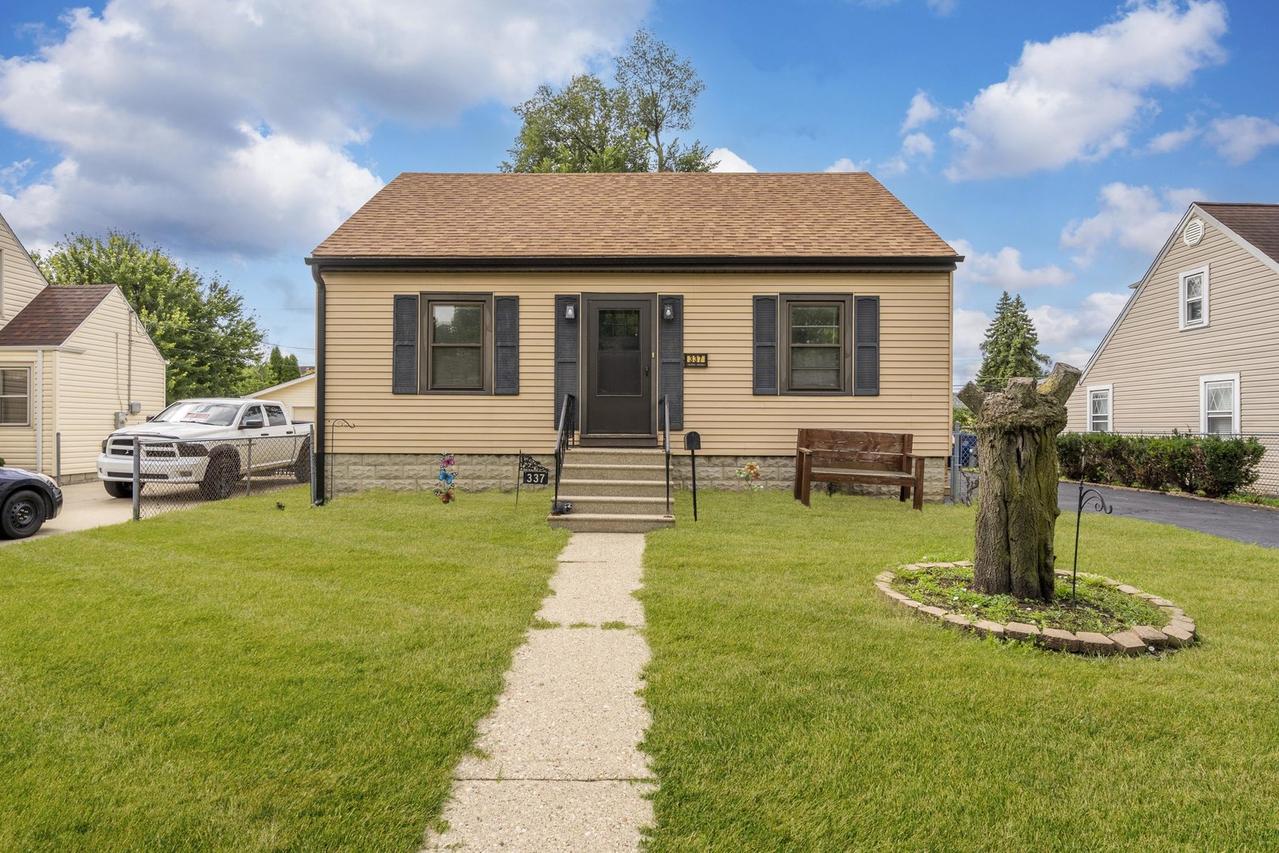 337 E Palmer Ave., Northlake, IL 60164