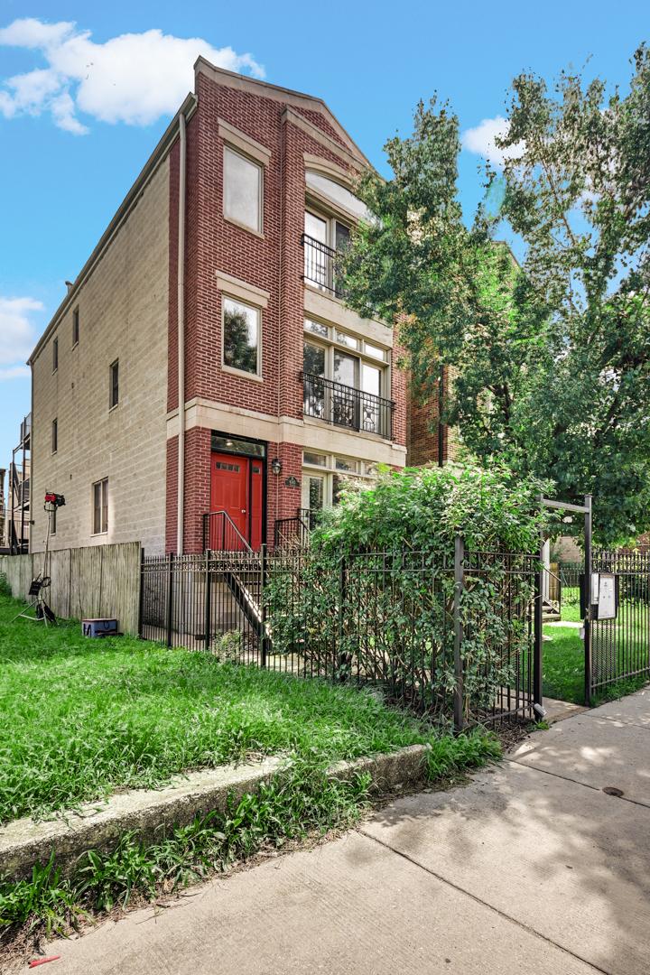 6345 S Ingleside Ave. #2, Chicago, IL 60637