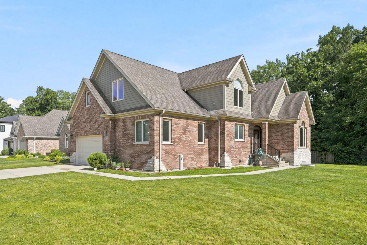 388 Preserve Ln., Wood Dale, IL 60191