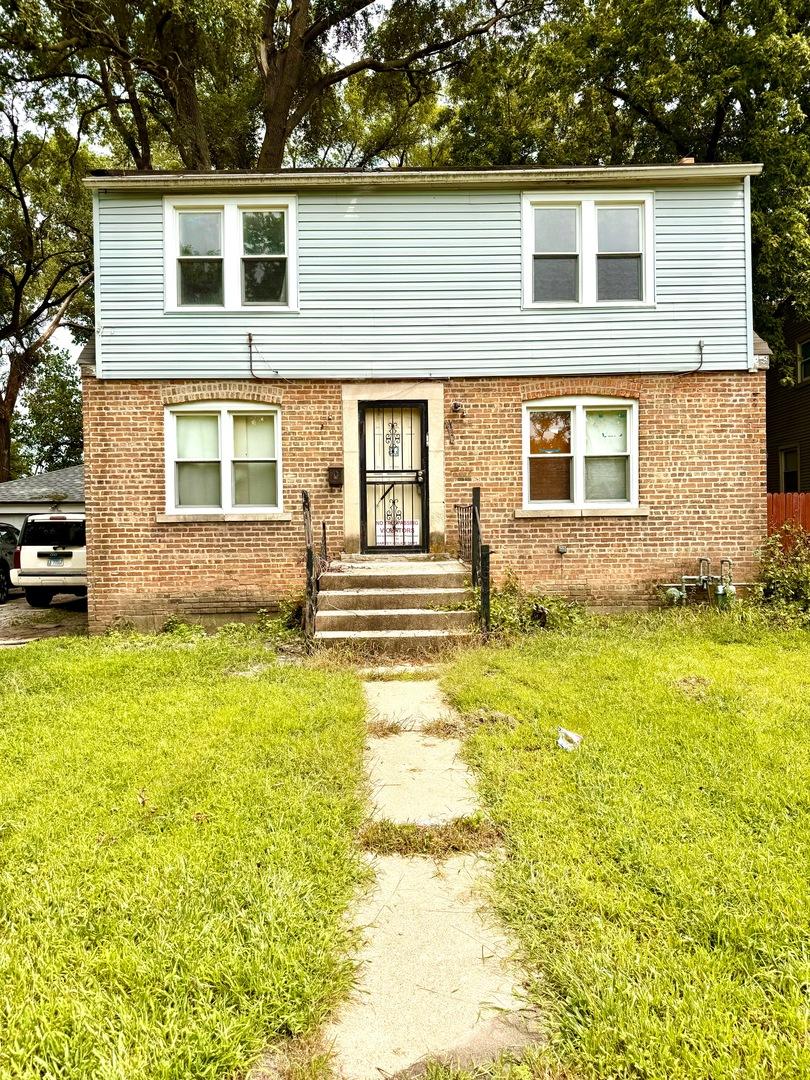 14623 Justine St., Harvey, IL 60426