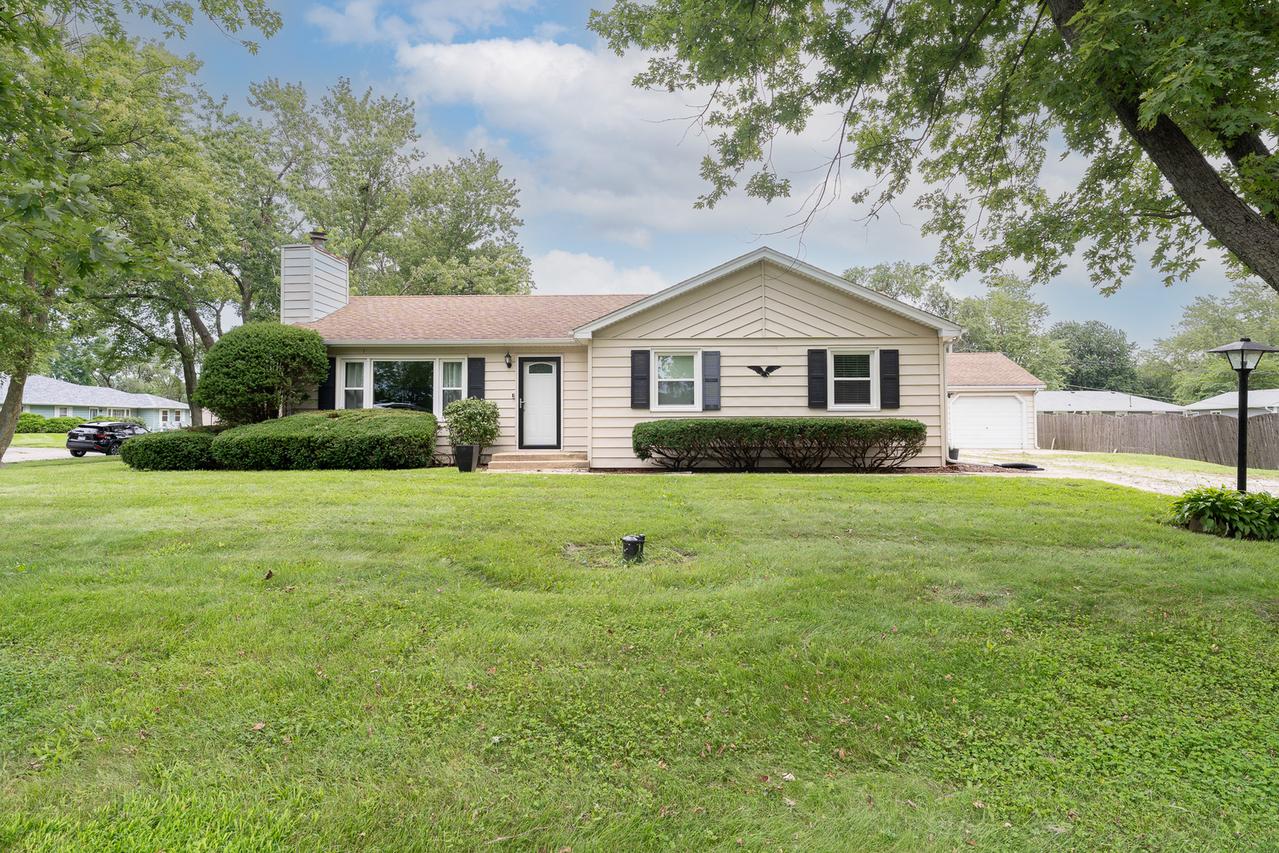1098 Karner Dr., Joliet, IL 60433