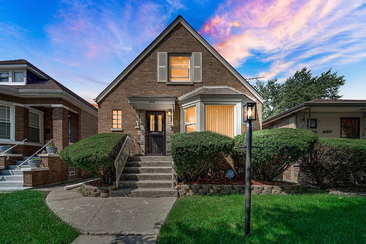 8610 S Vernon Ave., Chicago, IL 60619