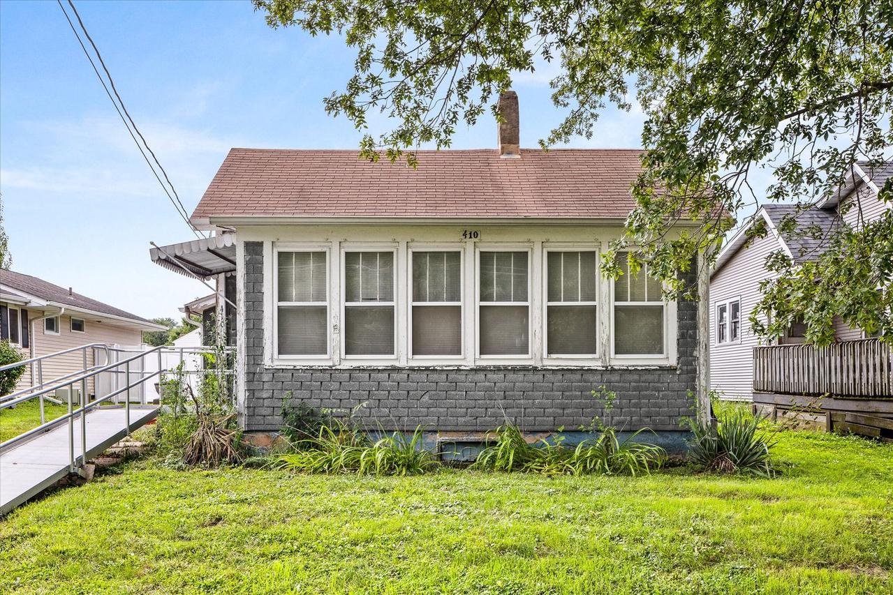 410 S 5th Ave., Streator, IL 61364