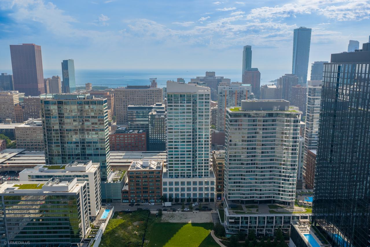 701 S Wells St. #2605, Chicago, IL 60607