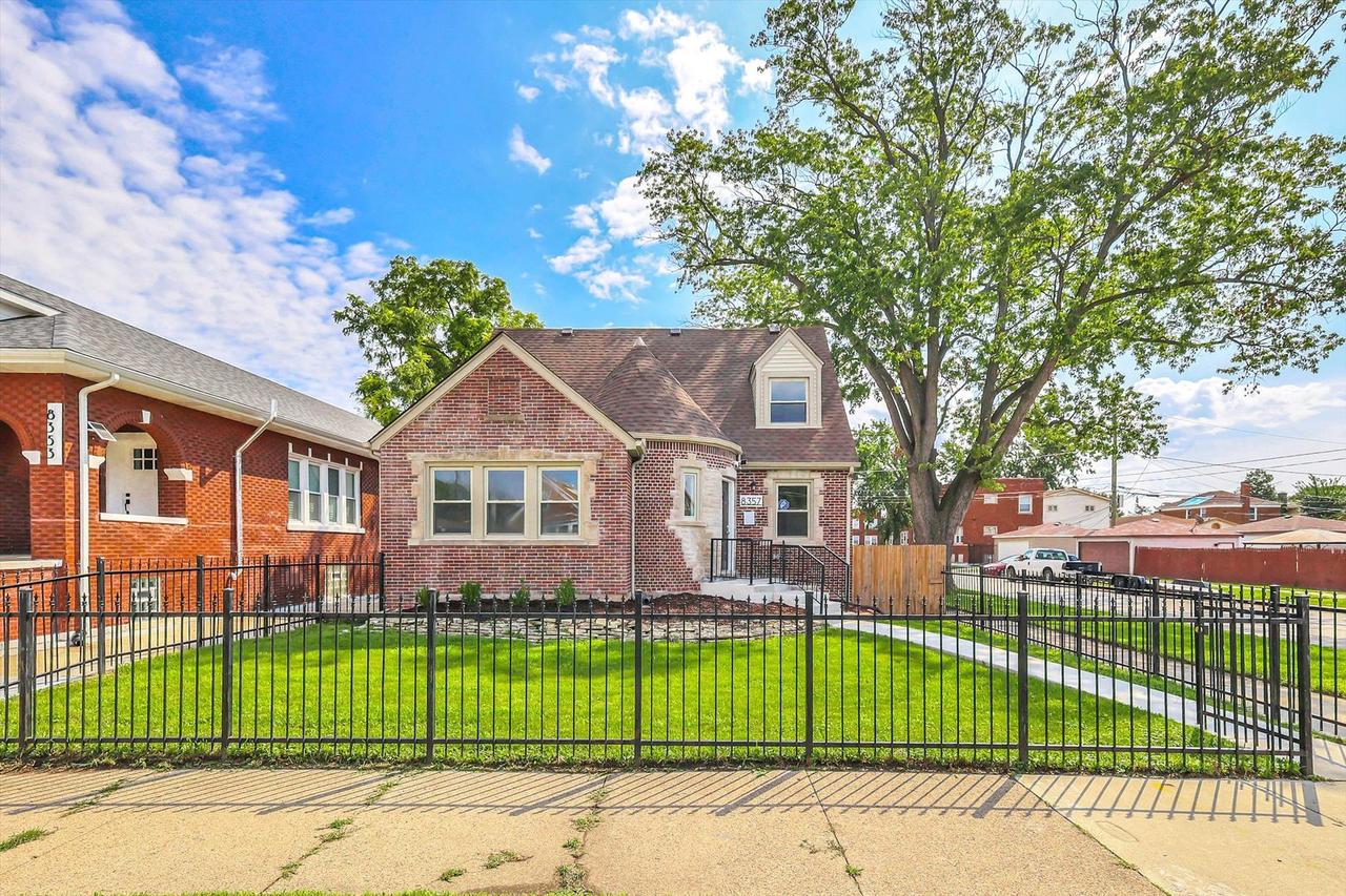 8357 S Hermitage Ave., Chicago, IL 60620