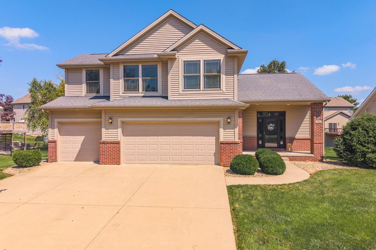 1506 Kell Ave., Bloomington, IL 61705