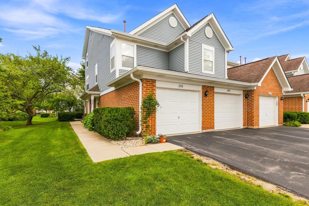 299 Ashbury Ln. #1526-2, Roselle, IL 60172