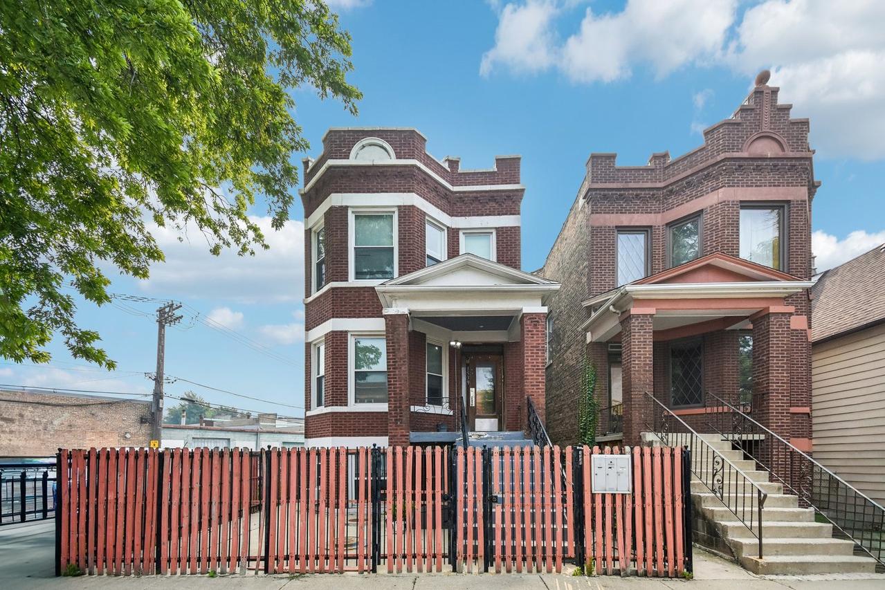 1539 N Kolin Ave., Chicago, IL 60651