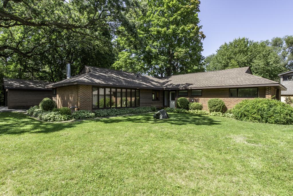 37696 N North Ave., Beach Park, IL 60087