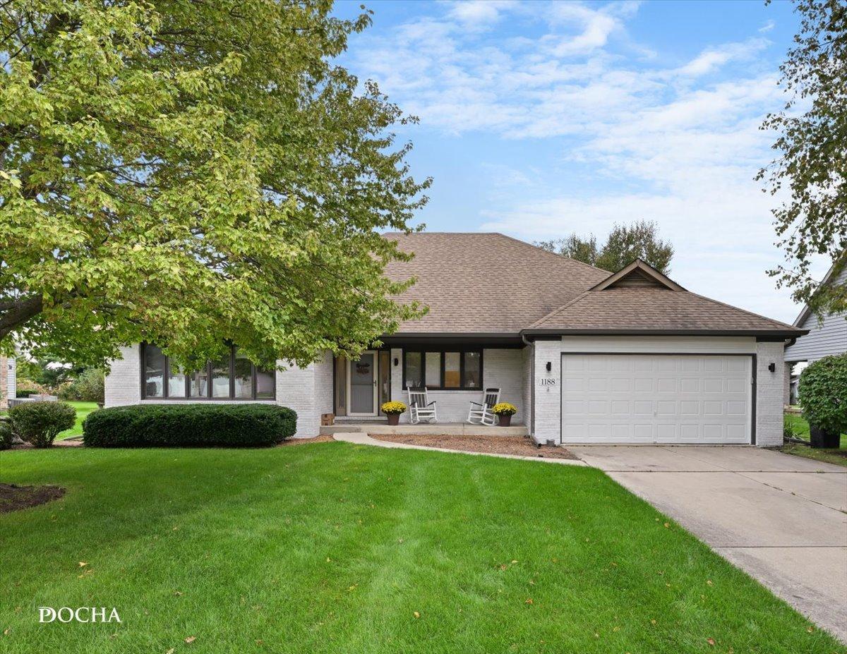 1188 Cindy Ln., Sandwich, IL 60548