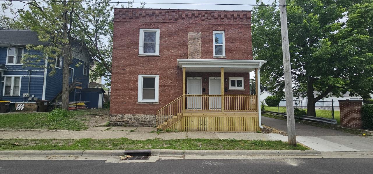 1035 Crosby St., Rockford, IL 61107