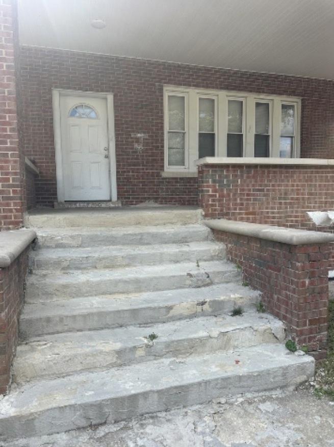 7408 S Yates Blvd., Chicago, IL 60649