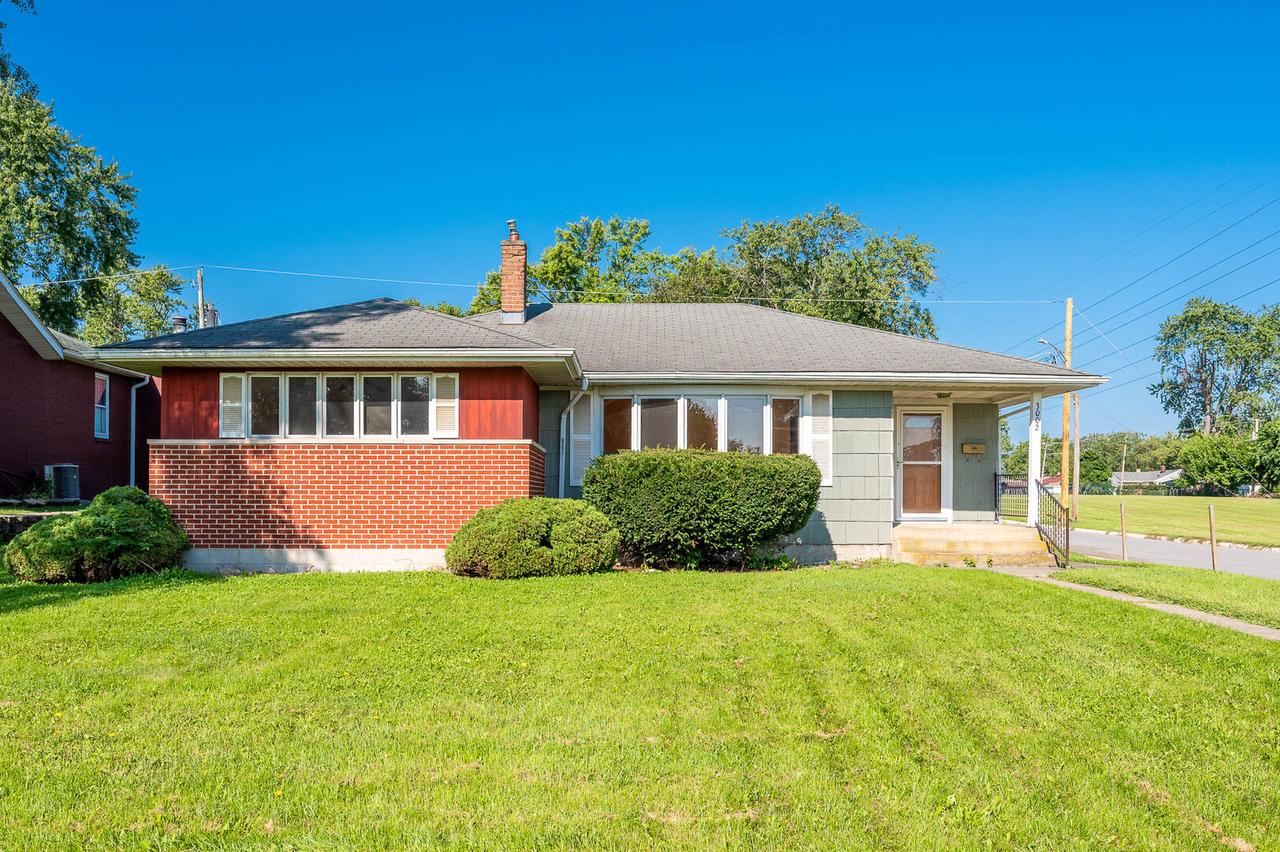 3002 Miller Ave., South Chicago Heights, IL 60411