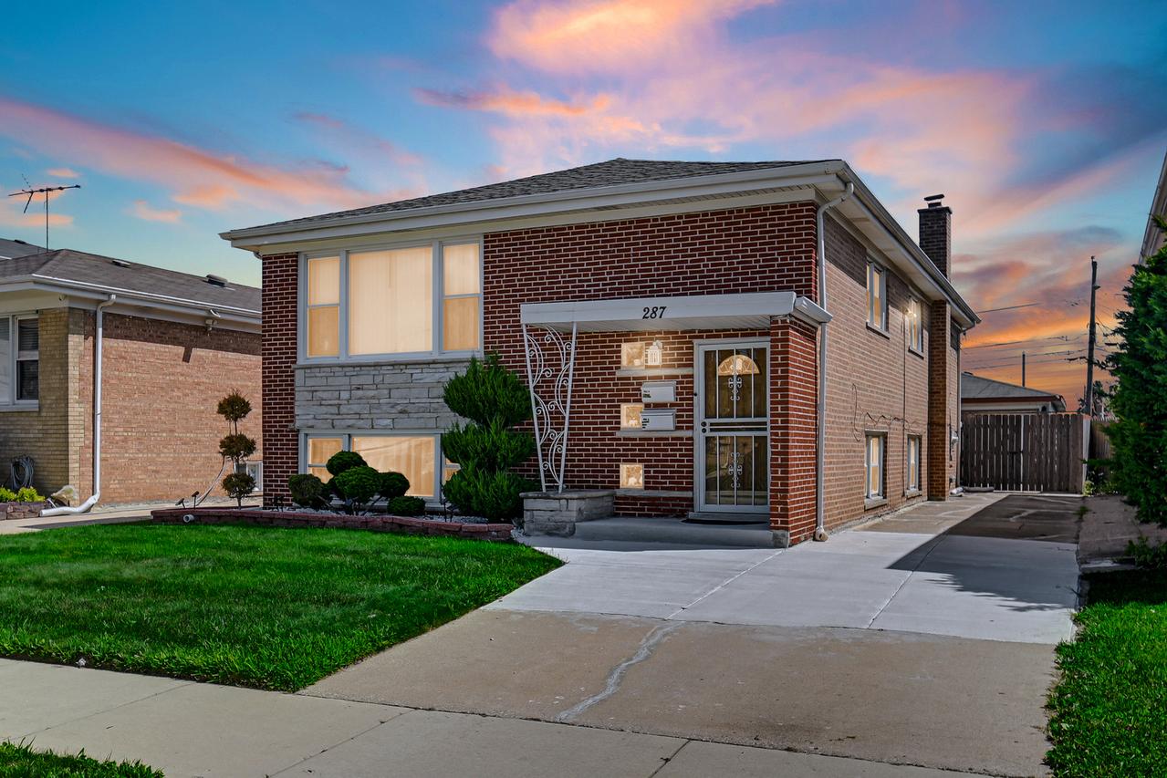 287 Bensley Ave., Calumet City, IL 60409