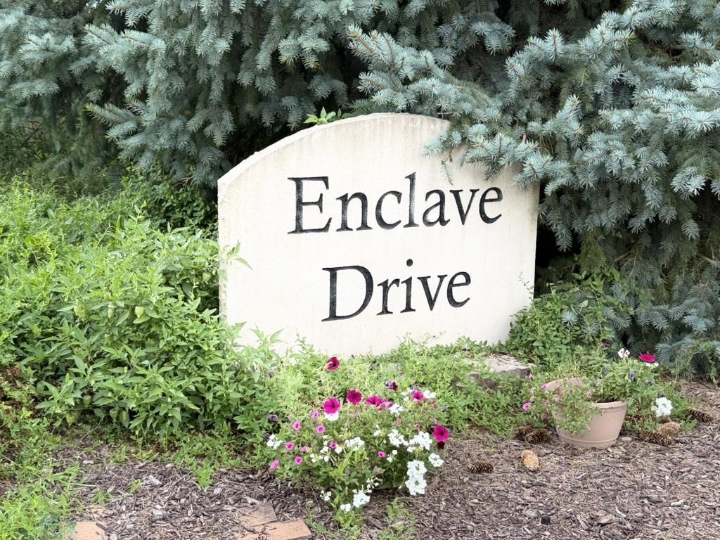 510 Enclave Dr., Cary, IL 60013
