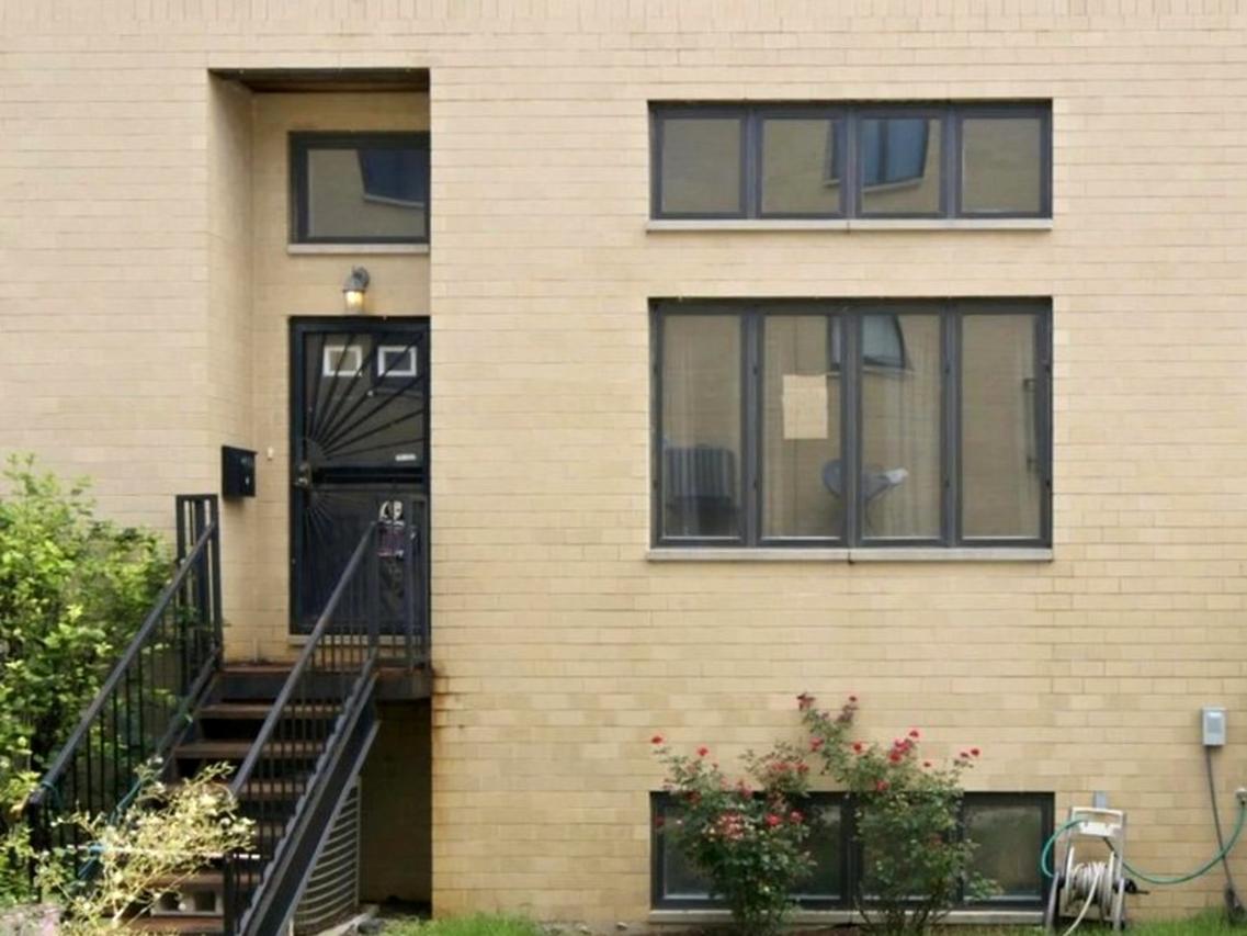 1825 W 115th St., Chicago, IL 60643
