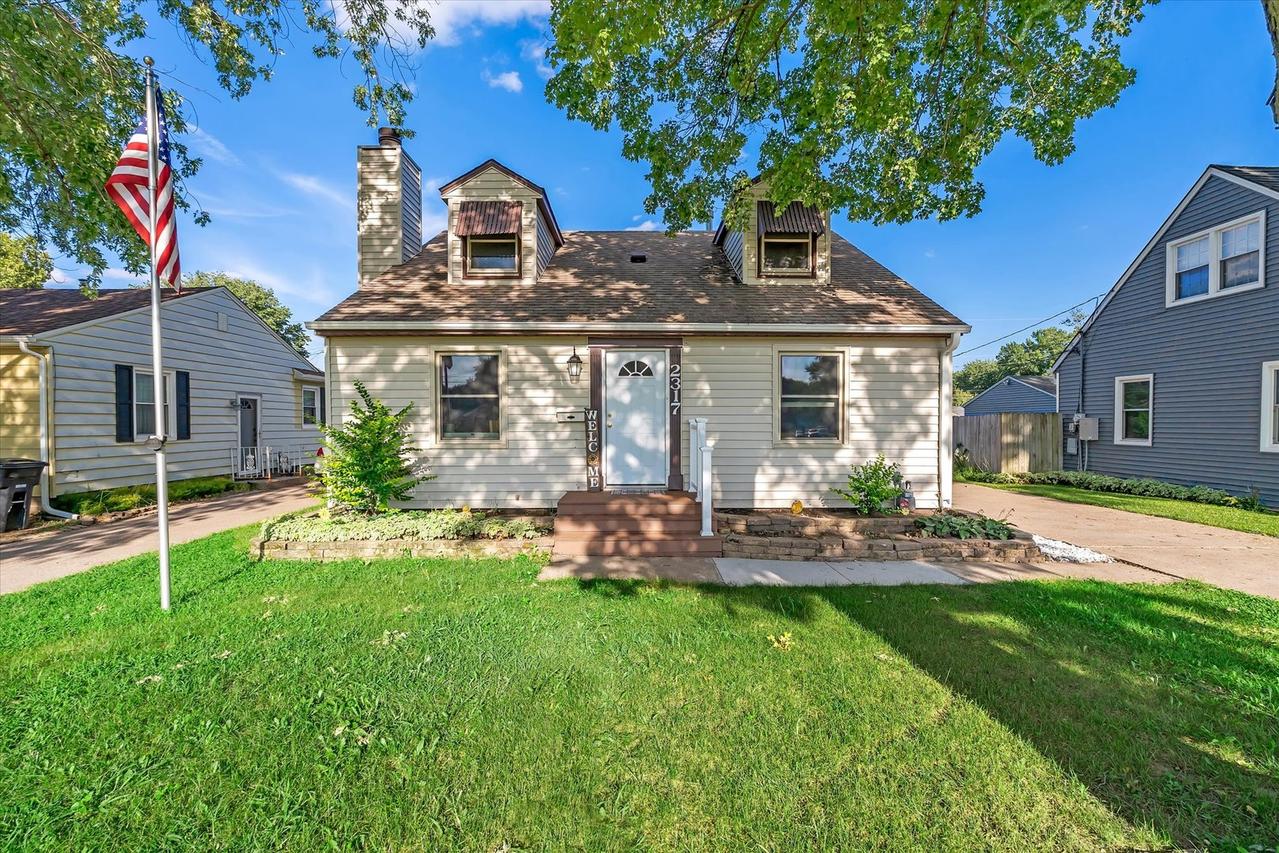 2317 44th St., Rock Island, IL 61201