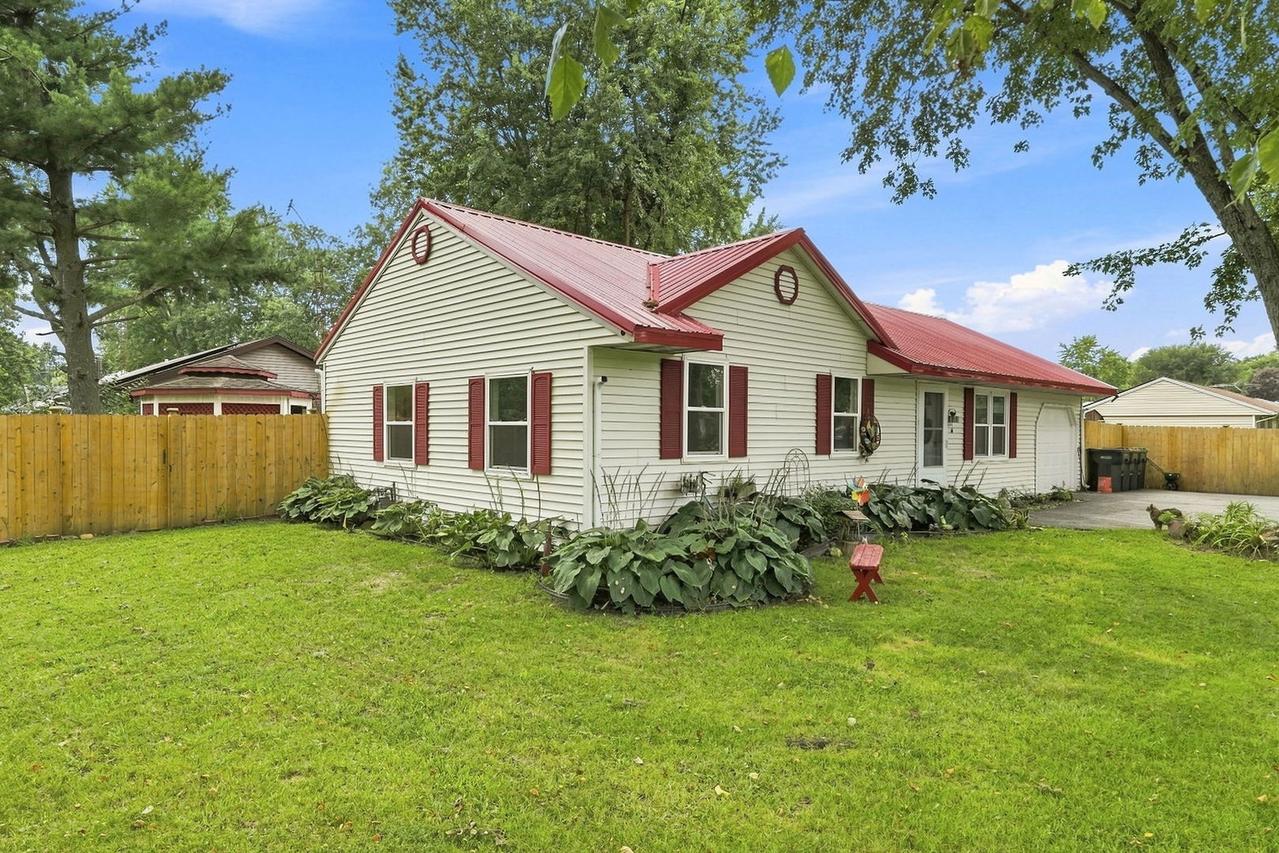 911 W Eureka St., Braidwood, IL 60408