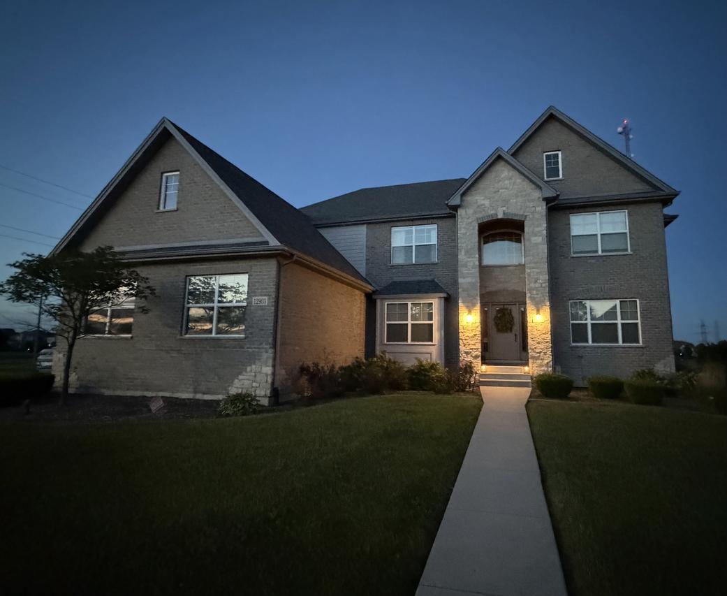 12903 Waterford Dr., Lemont, IL 60439
