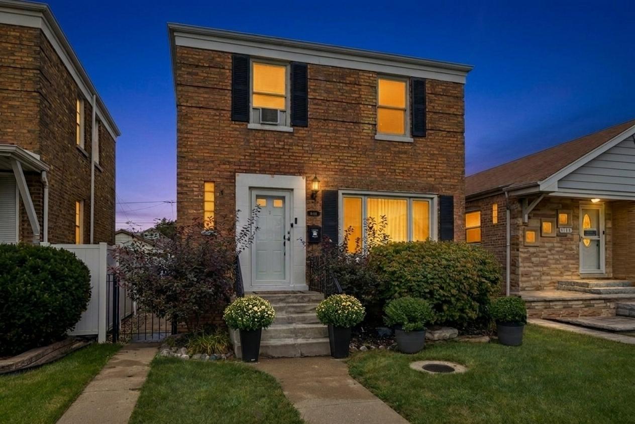 6118 S Austin Ave., Chicago, IL 60638