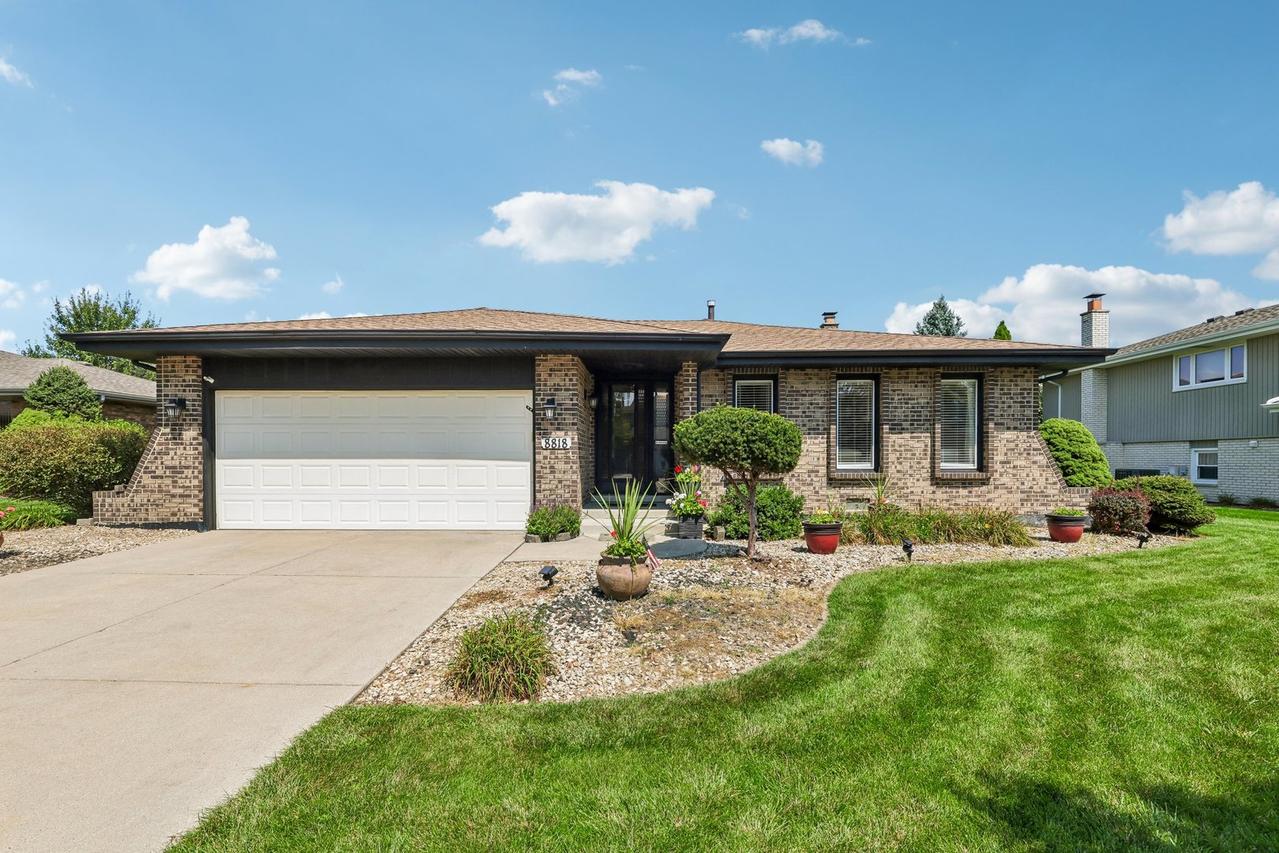 8818 172nd St., Tinley Park, IL 60487