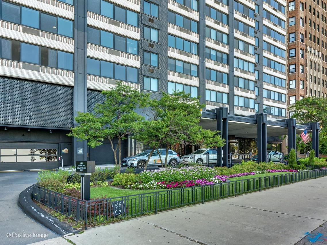 1440 N Lake Shore Dr. #22ABCD, Chicago, IL 60610