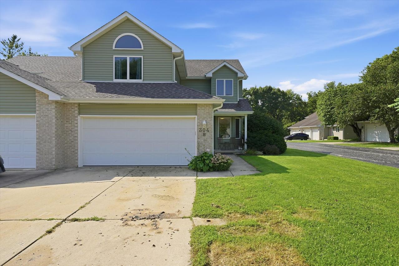 304 Grande Dr. #B, Minooka, IL 60447