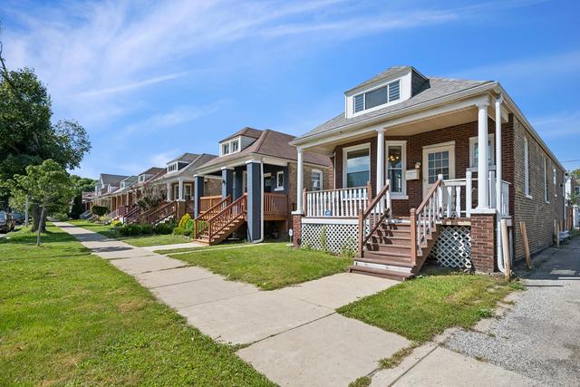 New Homes with Master Bedrooms on the 1st Floor in Hermosa: August 22nd to August 28th