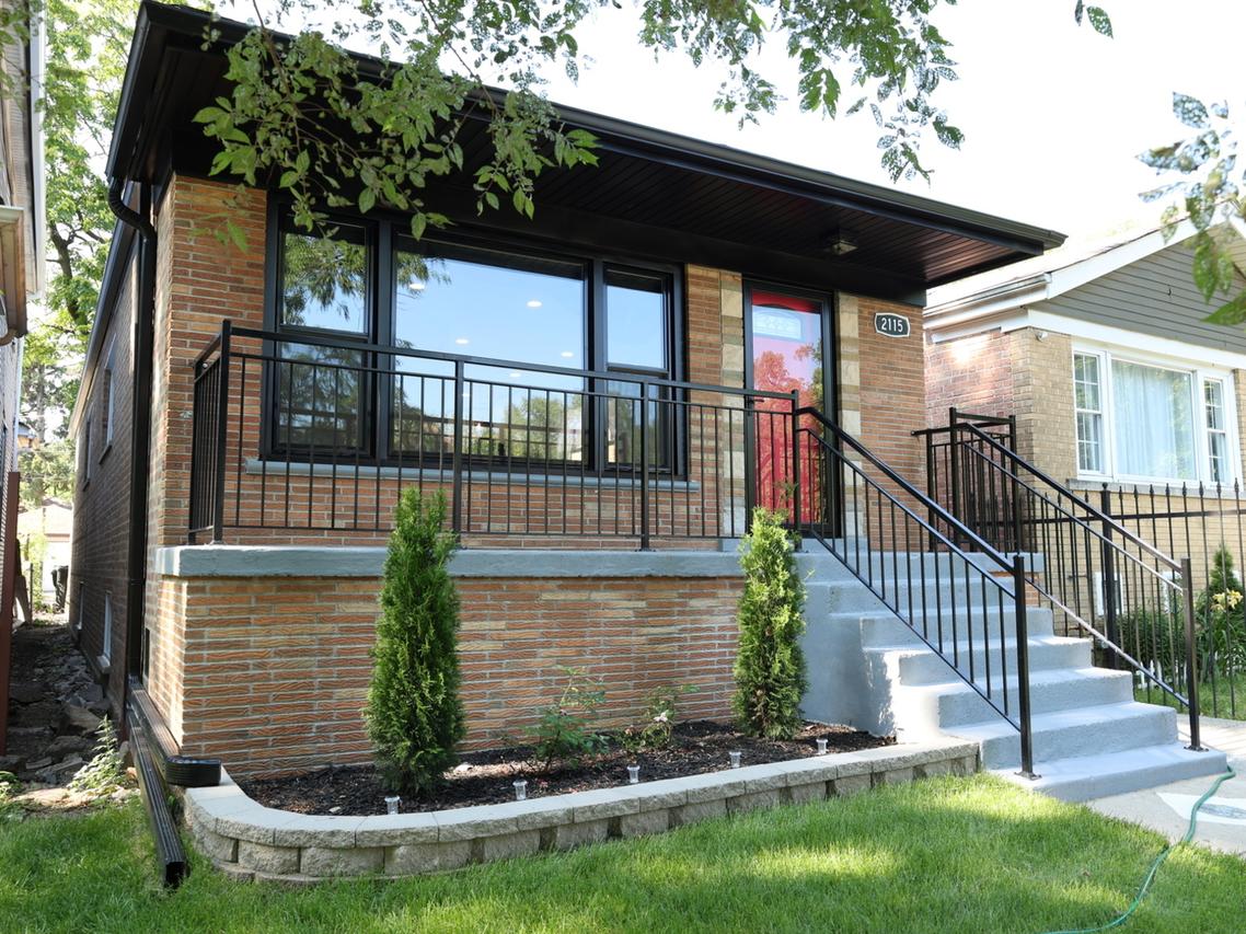 2115 W 68th Pl., Chicago, IL 60636