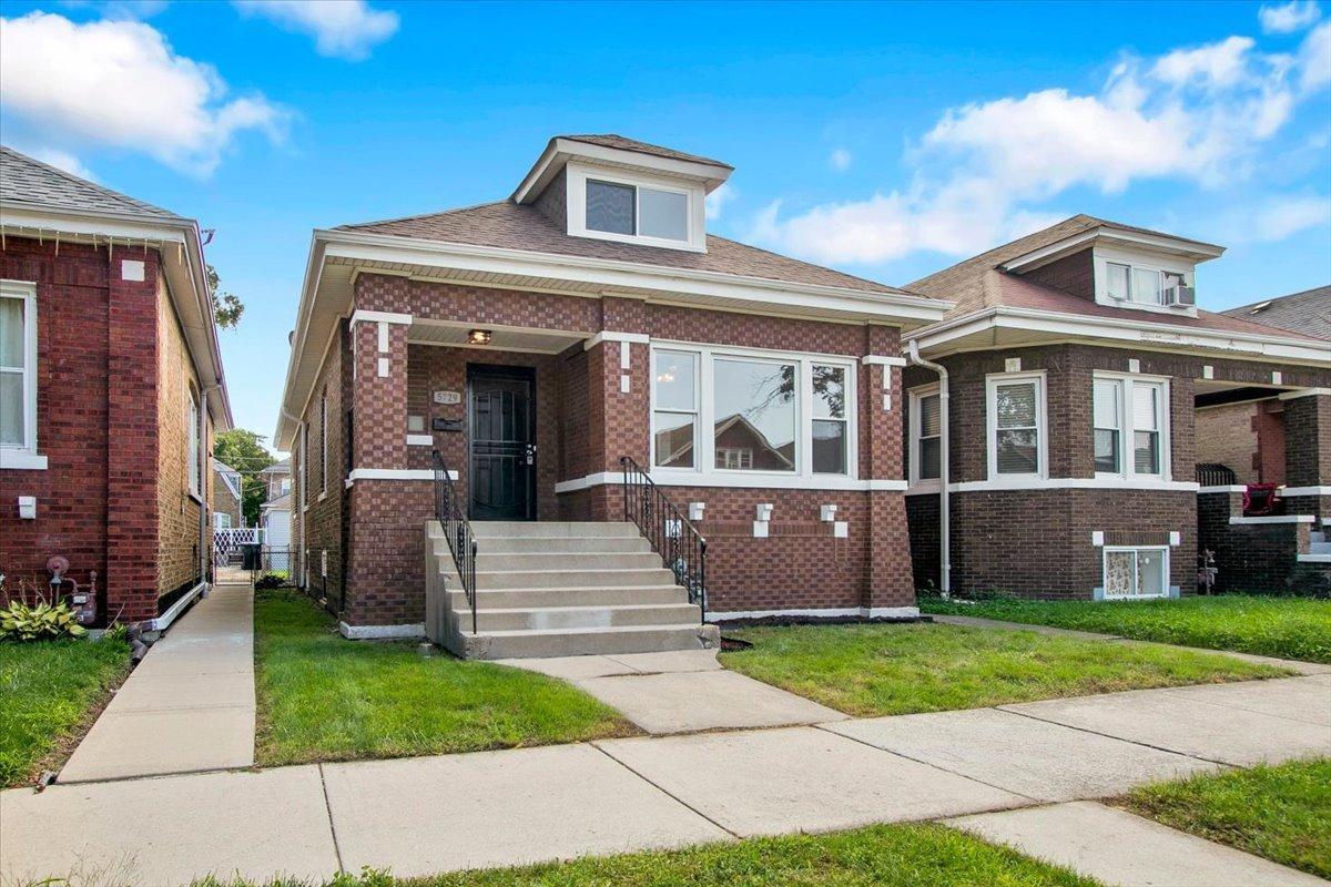 5729 S Campbell Ave., Chicago, IL 60629