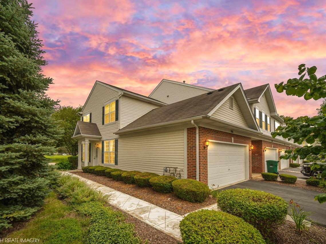 1901 W Crestview Cir., Romeoville, IL 60446