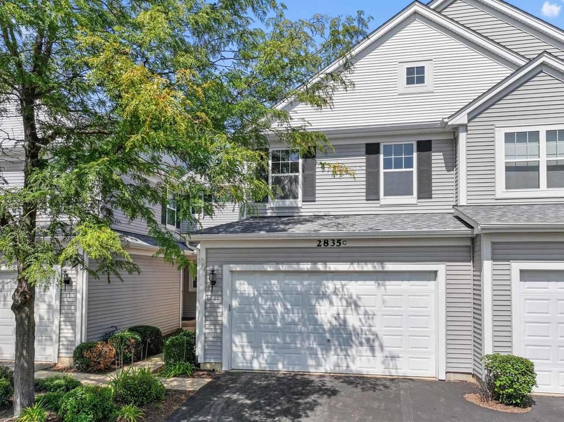 2835 Cattail Ct. #C, Wauconda, IL 60084