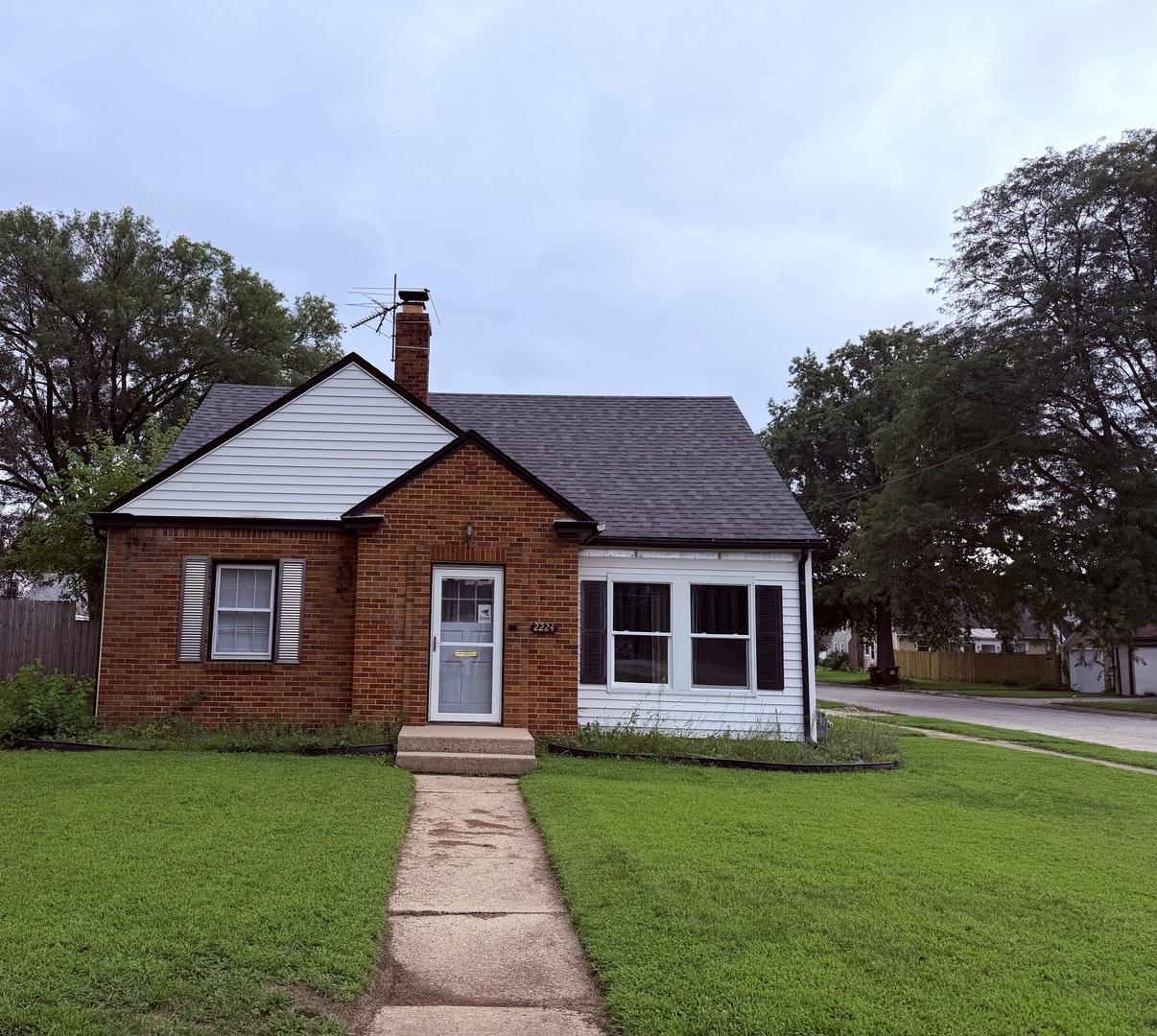 2224 Lawndale Ave., Rockford, IL 61103