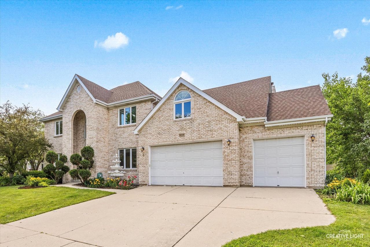 1058 Courtland Pl., Aurora, IL 60502