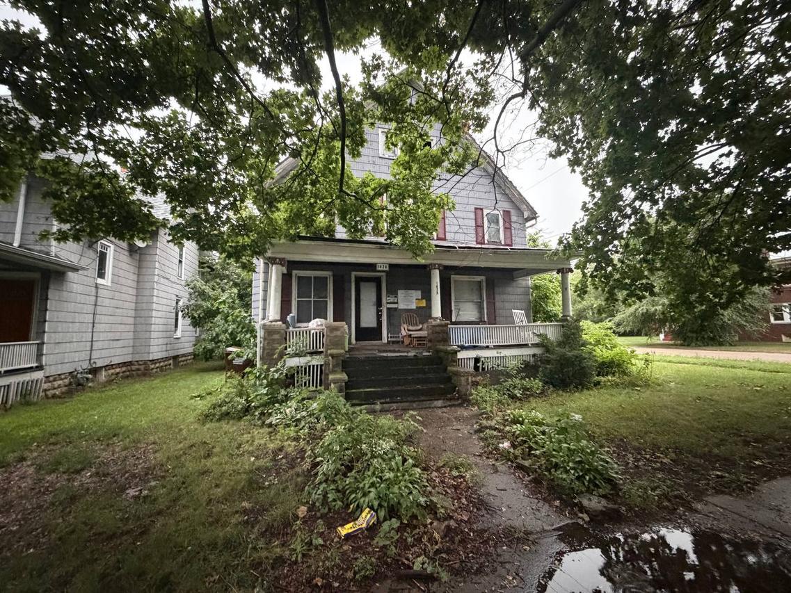 1628 S 5th St., Rockford, IL 61104