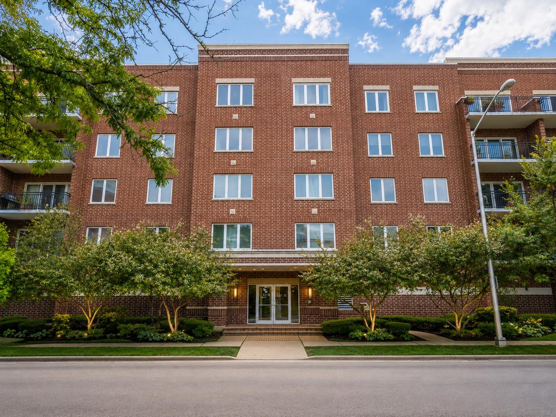 1675 Mill St. #506, Des Plaines, IL 60016