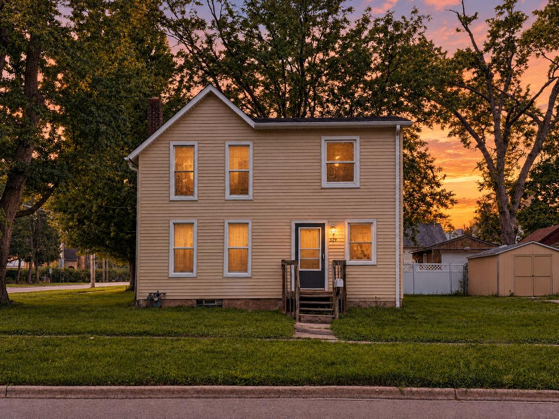 529 S Locust St., Sycamore, IL 60178