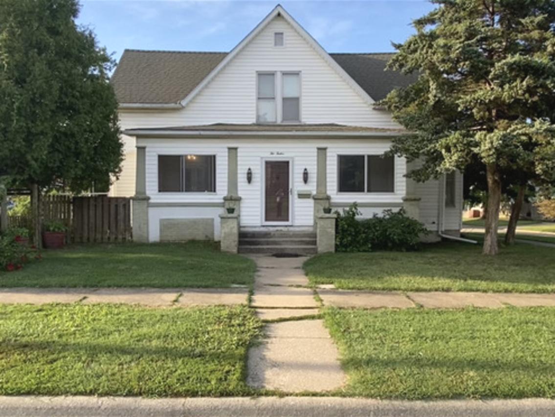 212 E Church St., Harrisburg, IL 62946