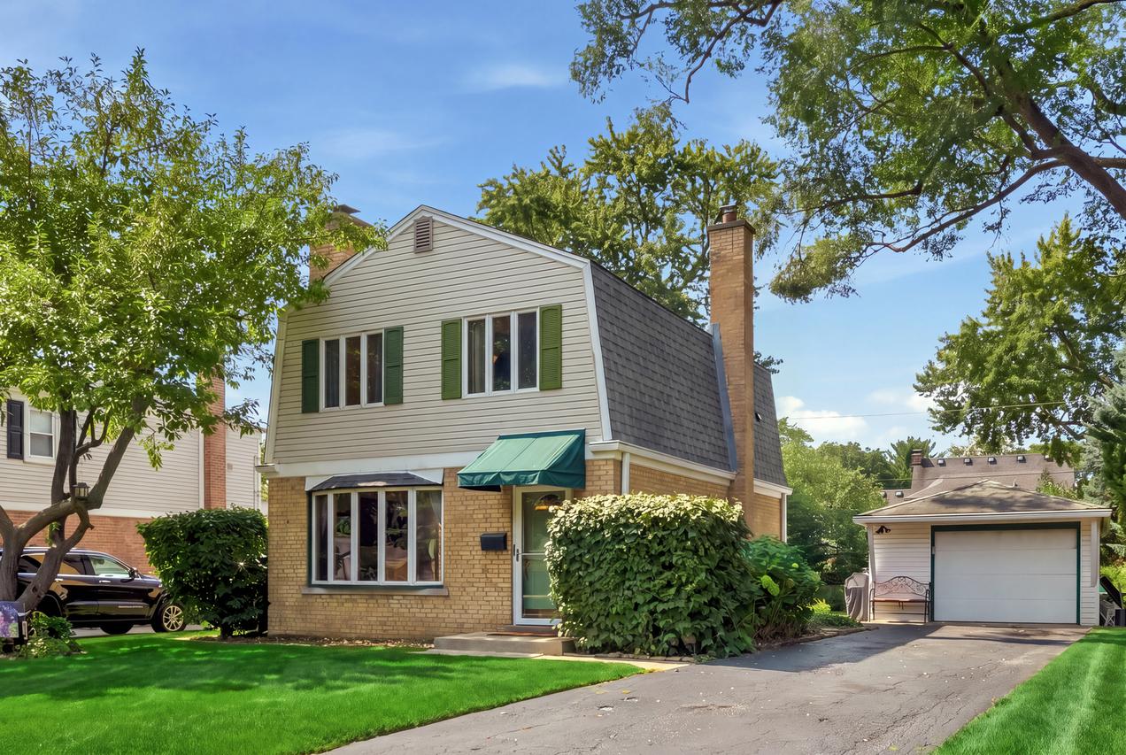 718 S Chestnut Ave., Arlington Heights, IL 60005