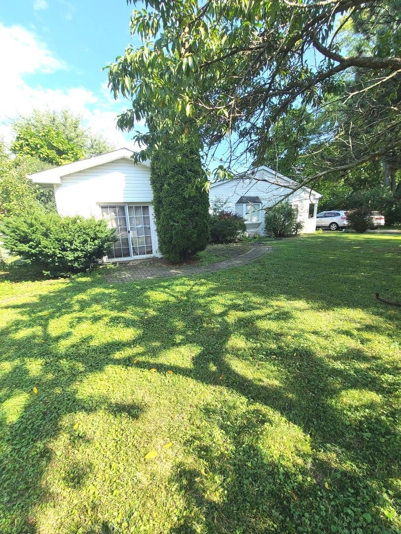 333 12th St., Wheeling, IL 60090