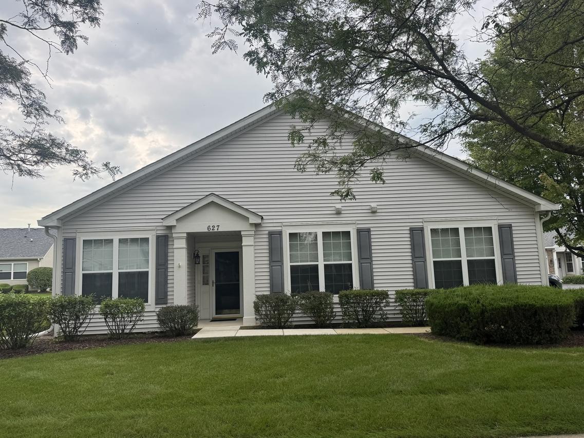627 S Cadillac Cir., Romeoville, IL 60446