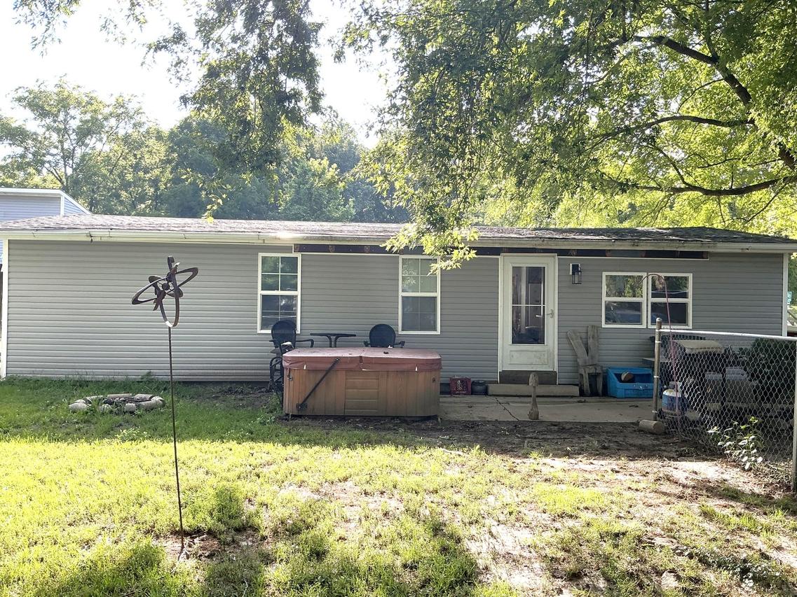 1105 James Ct., Mahomet, IL 61853