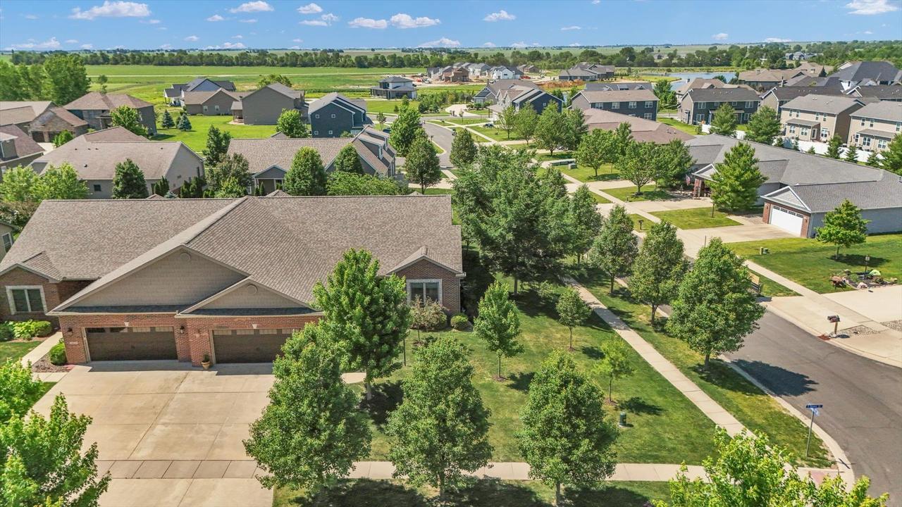 1601 Delane Dr., Mahomet, IL 61853