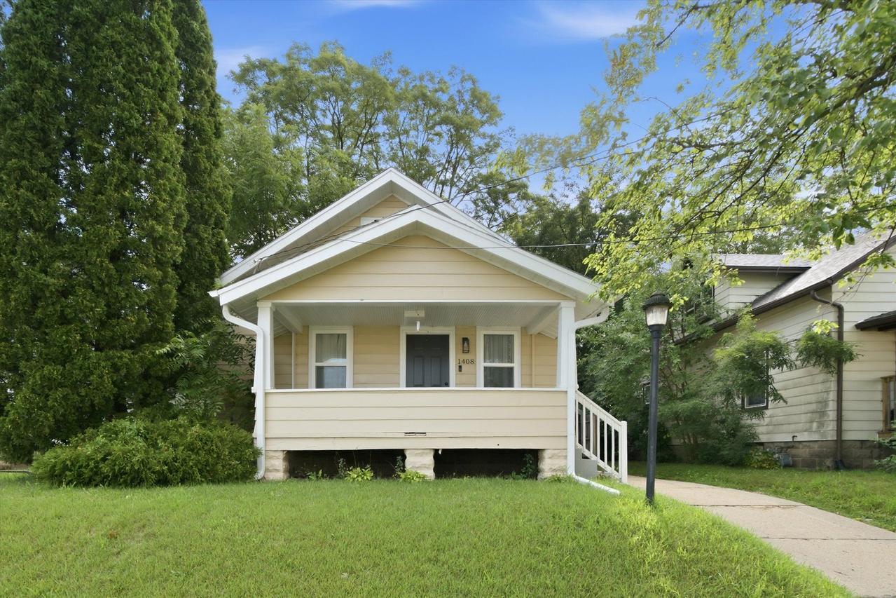 1408 22nd St., Rockford, IL 61108