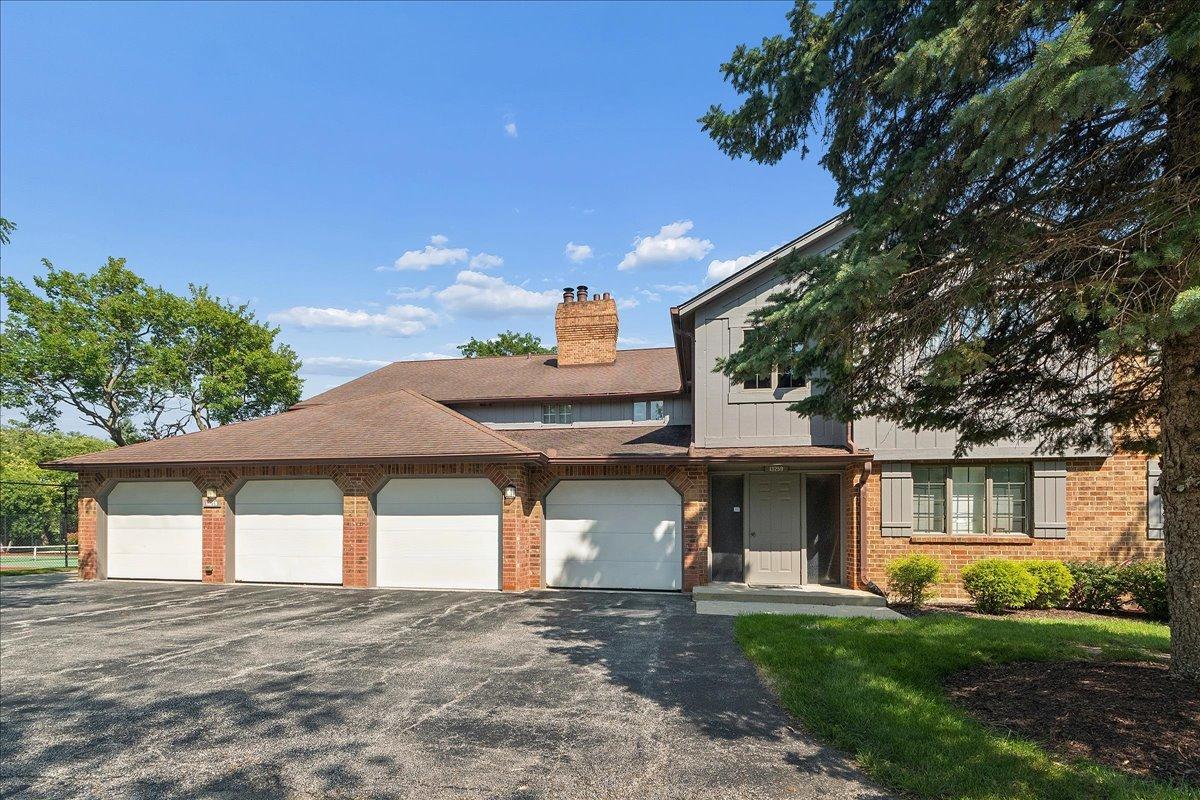 13259 S Country Club Ct. #2A, Palos Heights, IL 60463