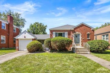 New Homes with Master Bedrooms on the 1st Floor in North Riverside: August 22nd to August 28th