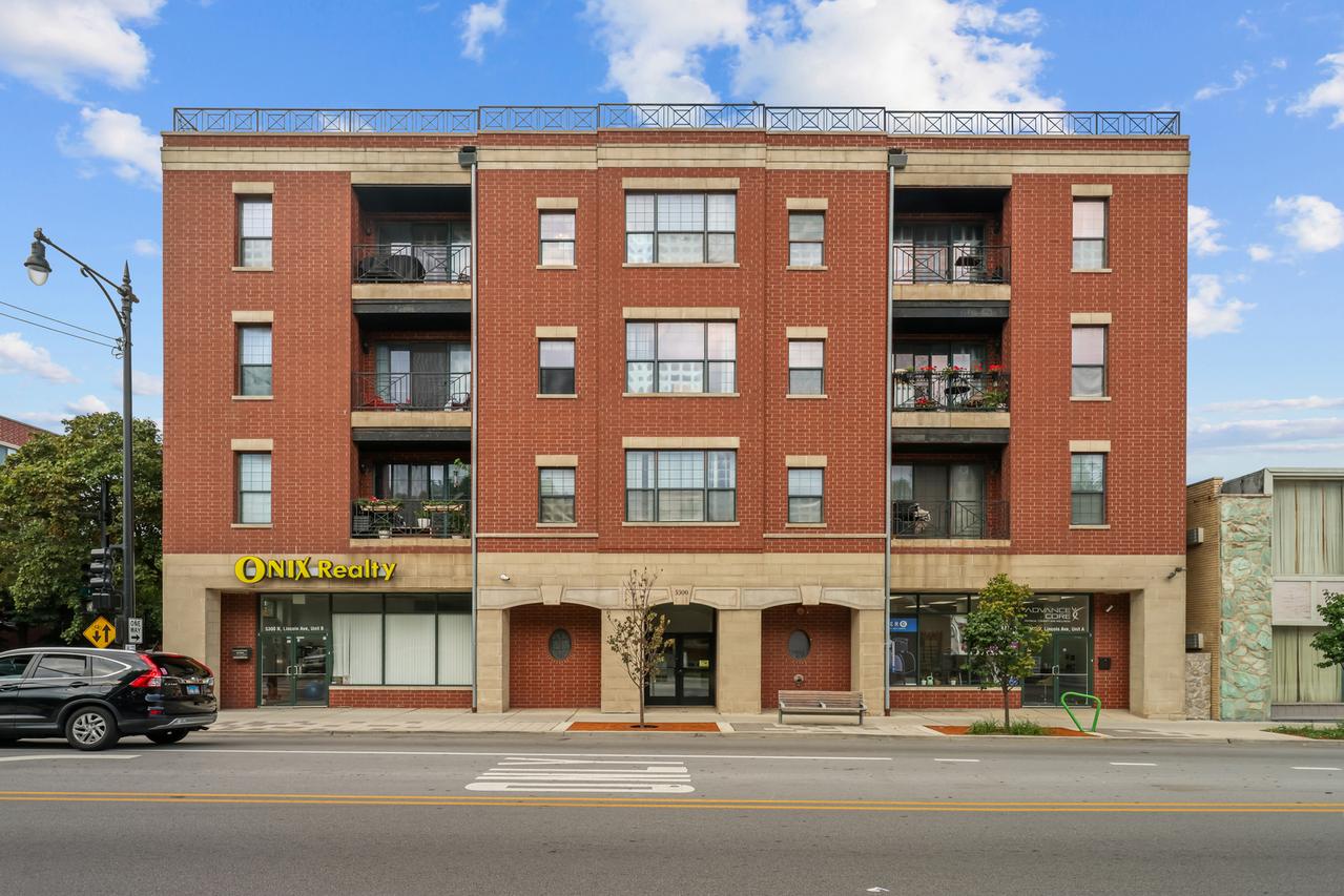 5300 N Lincoln Ave. #3C, Chicago, IL 60625