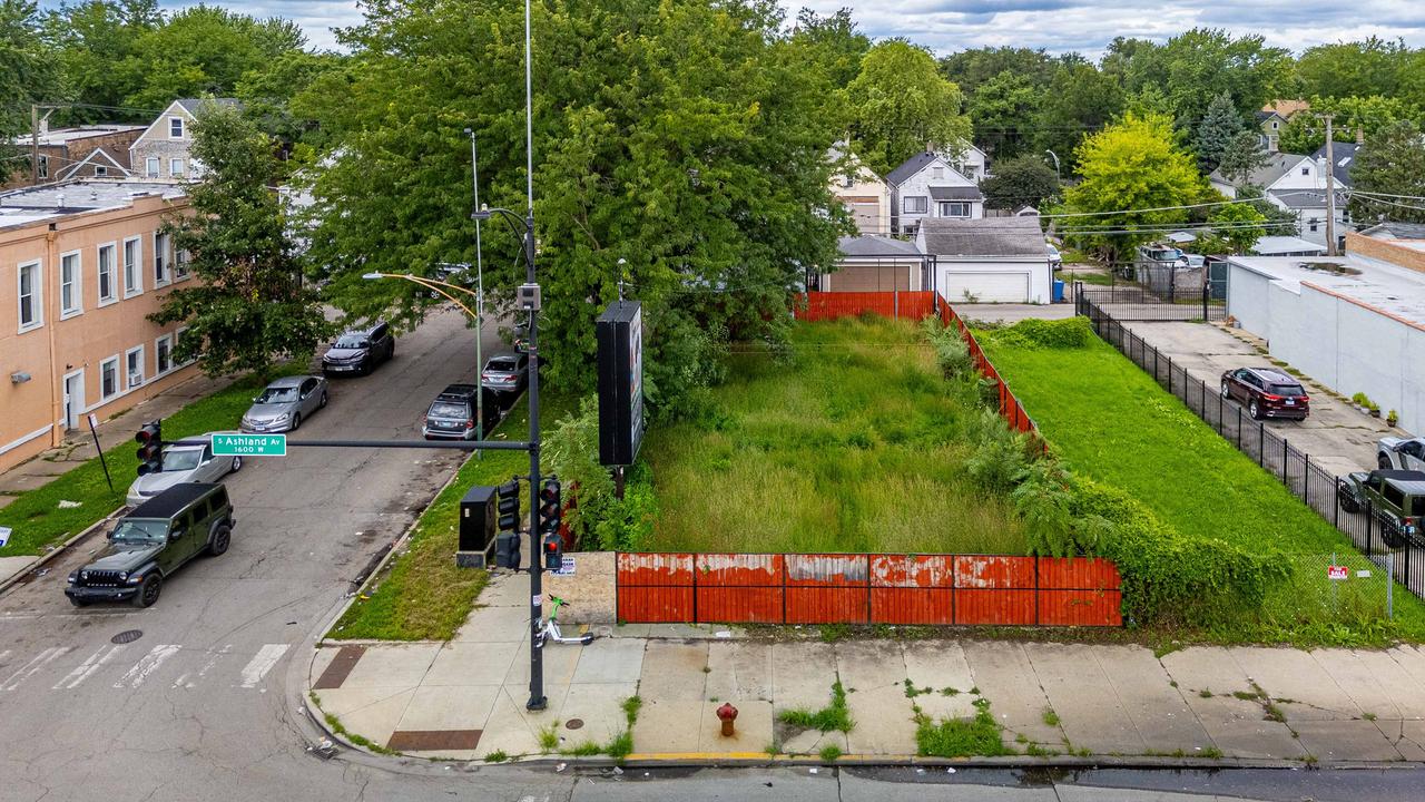 4948 S Ashland Ave., Chicago, IL 60609