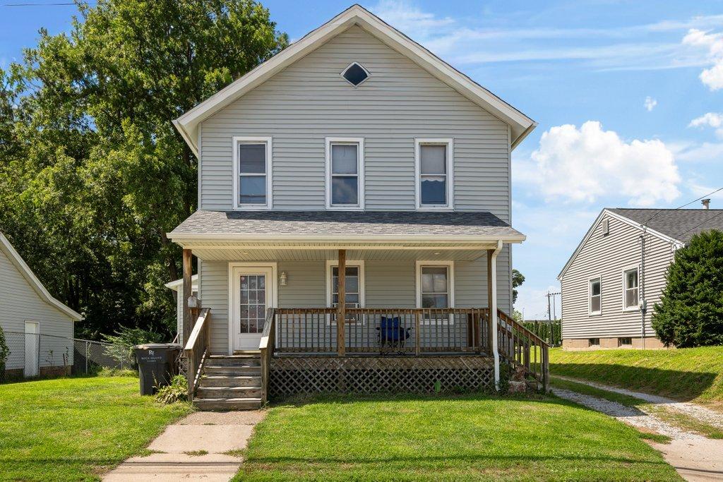 2510 17th St., Rock Island, IL 61201