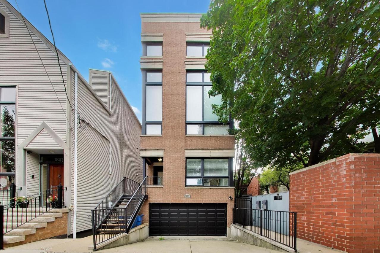 1887 N Poe St. #1R, Chicago, IL 60614
